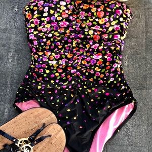 👙Anne Cole black pink one piece swimsuit
